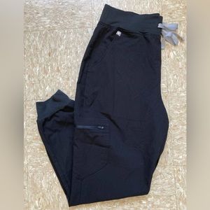 Figs Technical Support Jogger Scrubs Size:Medium/Petite.